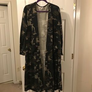 Long Camo Sarah Cardigan - Size XL
